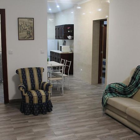 Vitorino De Nemesio Guesthouse Понта-Делгада Экстерьер фото