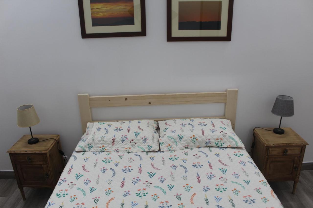 Vitorino De Nemesio Guesthouse Понта-Делгада Экстерьер фото
