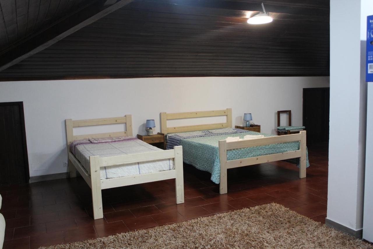 Vitorino De Nemesio Guesthouse Понта-Делгада Экстерьер фото