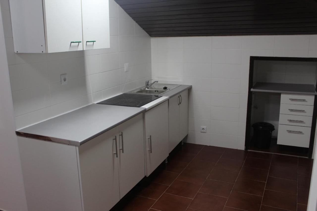 Vitorino De Nemesio Guesthouse Понта-Делгада Экстерьер фото