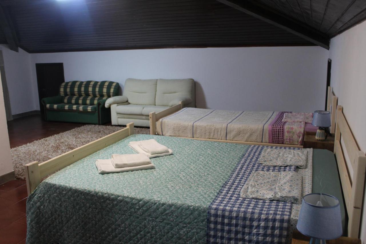 Vitorino De Nemesio Guesthouse Понта-Делгада Экстерьер фото
